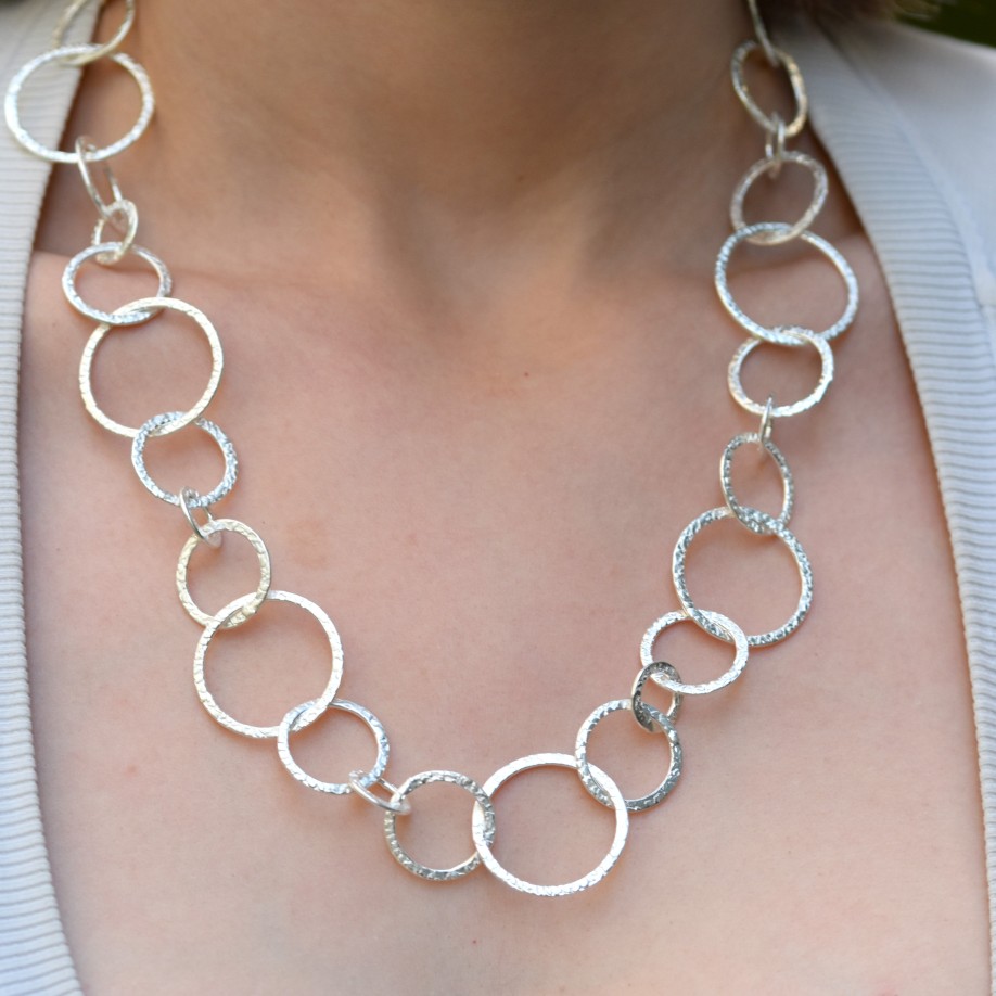 Gem Bazaar Silver Loop Chain | Neck Wear